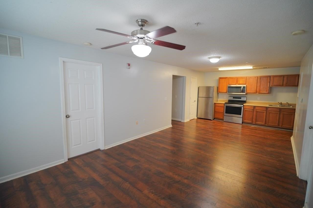 3000 S Adams St #831 - Photo 6 of 22