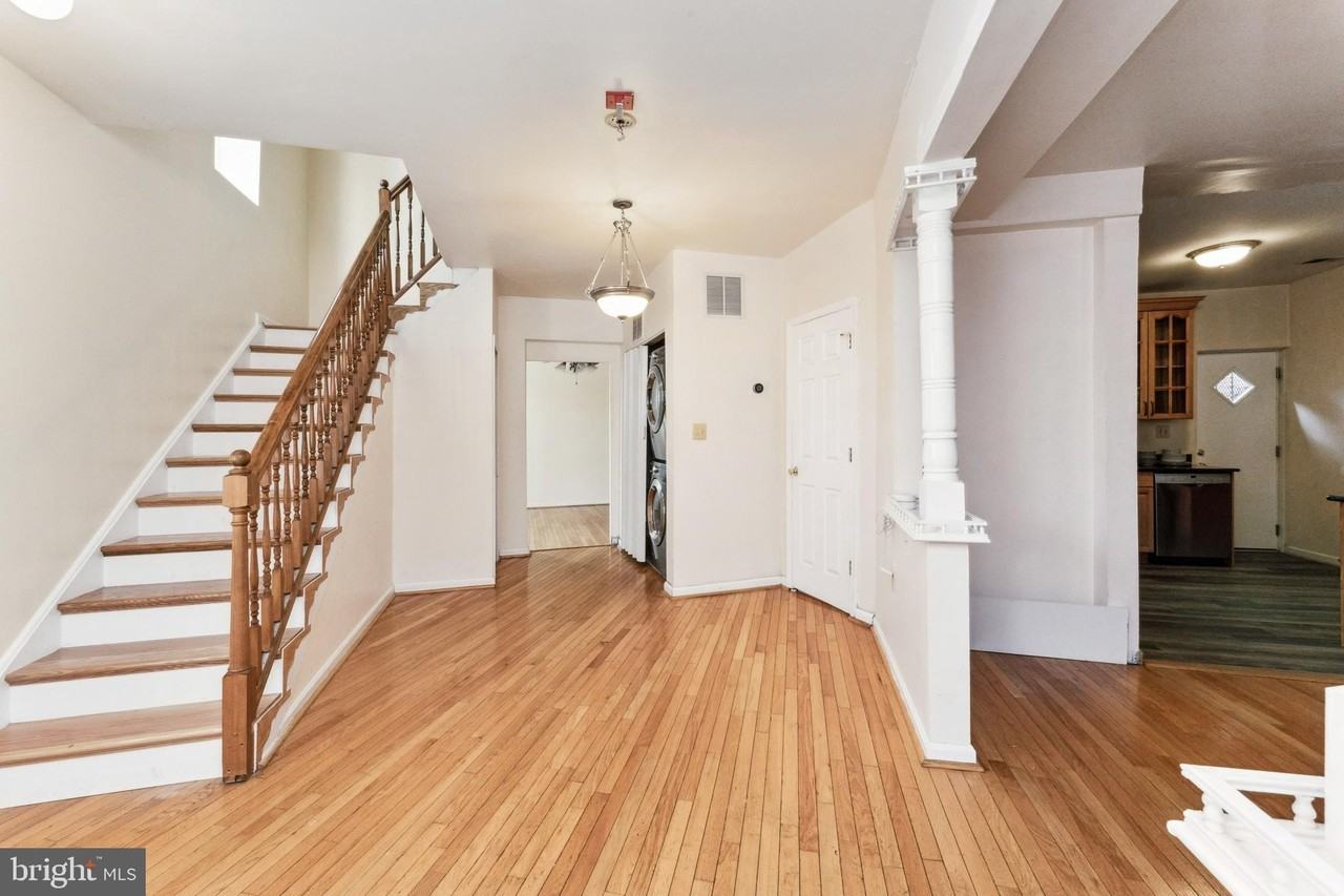 725 Florida Ave Ne - Photo 2 of 29