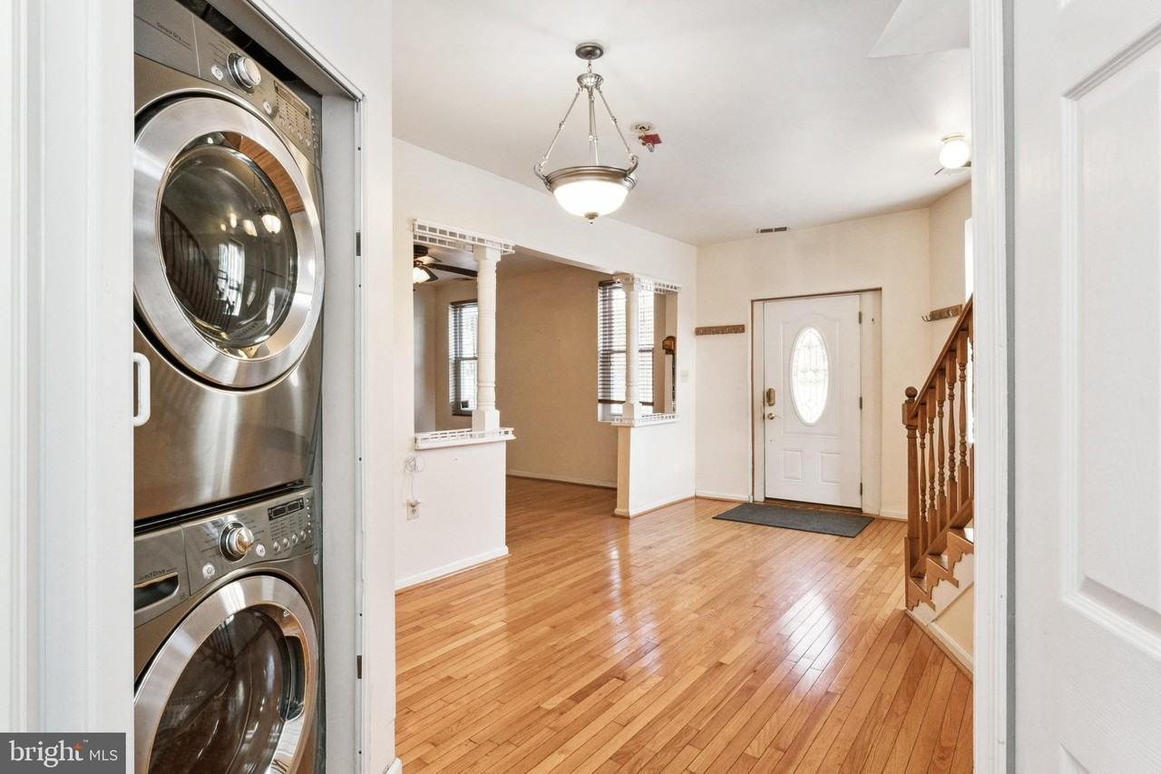 725 Florida Ave Ne - Photo 4 of 29