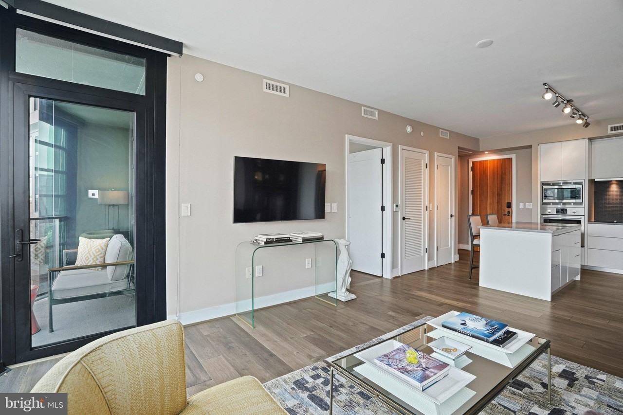 1300 4th St Se #705 - Photo 4 of 50