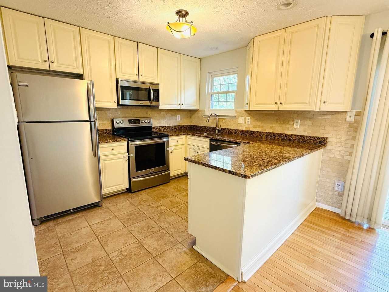 674 Cog Ct - Photo 3 of 20