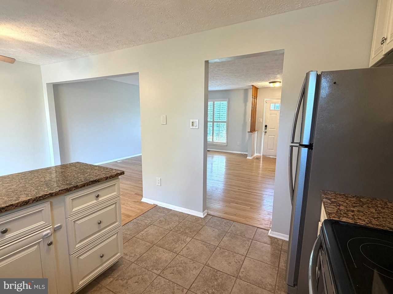 674 Cog Ct - Photo 5 of 20