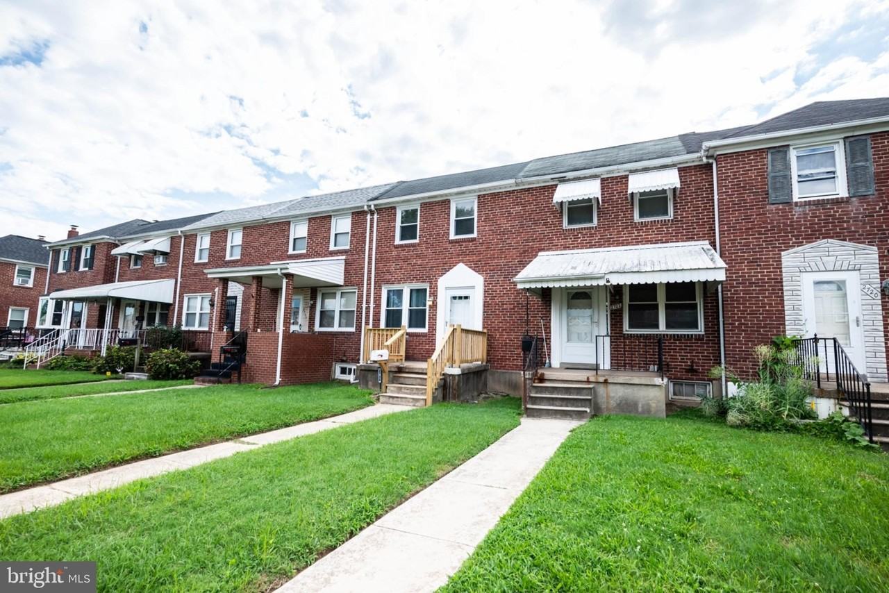 2724 Southbrook Rd - Photo 2 of 17