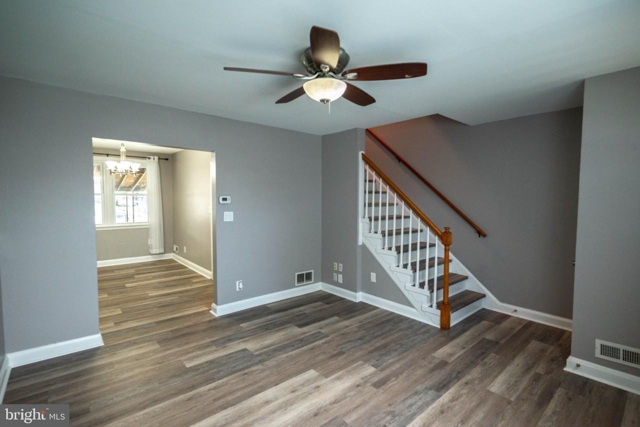 2724 Southbrook Rd - Photo 3 of 17