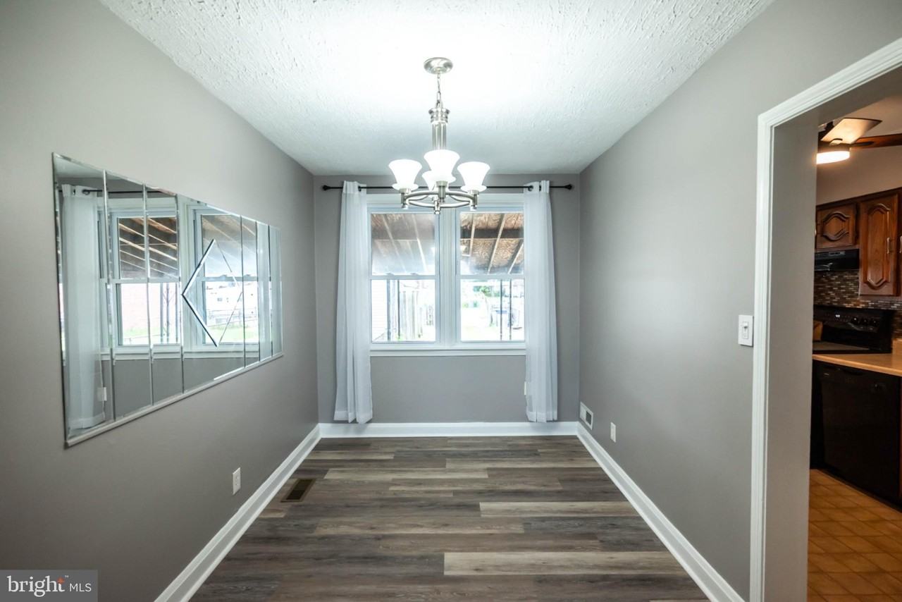 2724 Southbrook Rd - Photo 6 of 17
