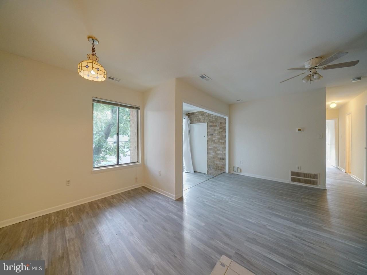 10566 Twin Rivers Rd #F1 - Photo 4 of 35