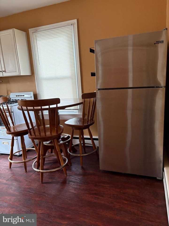 4457 S Broad St #4 - Photo 3 of 11