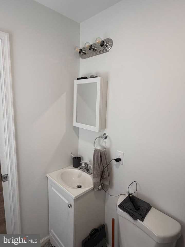 564 Street Rd - Photo 2 of 13