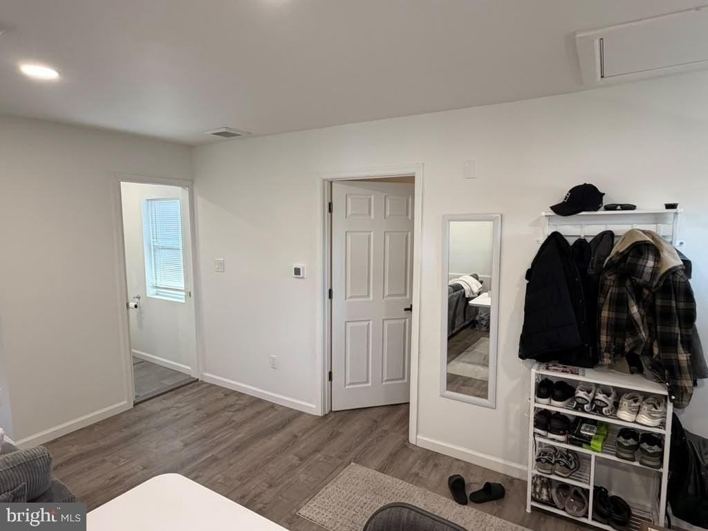 564 Street Rd - Photo 5 of 13