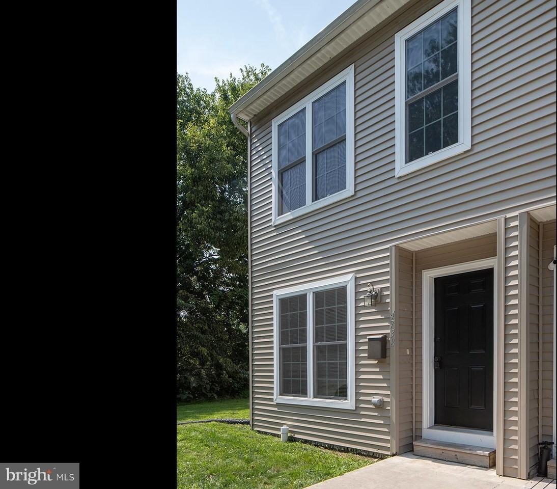 4738 Tuscarora St - Photo 7 of 46