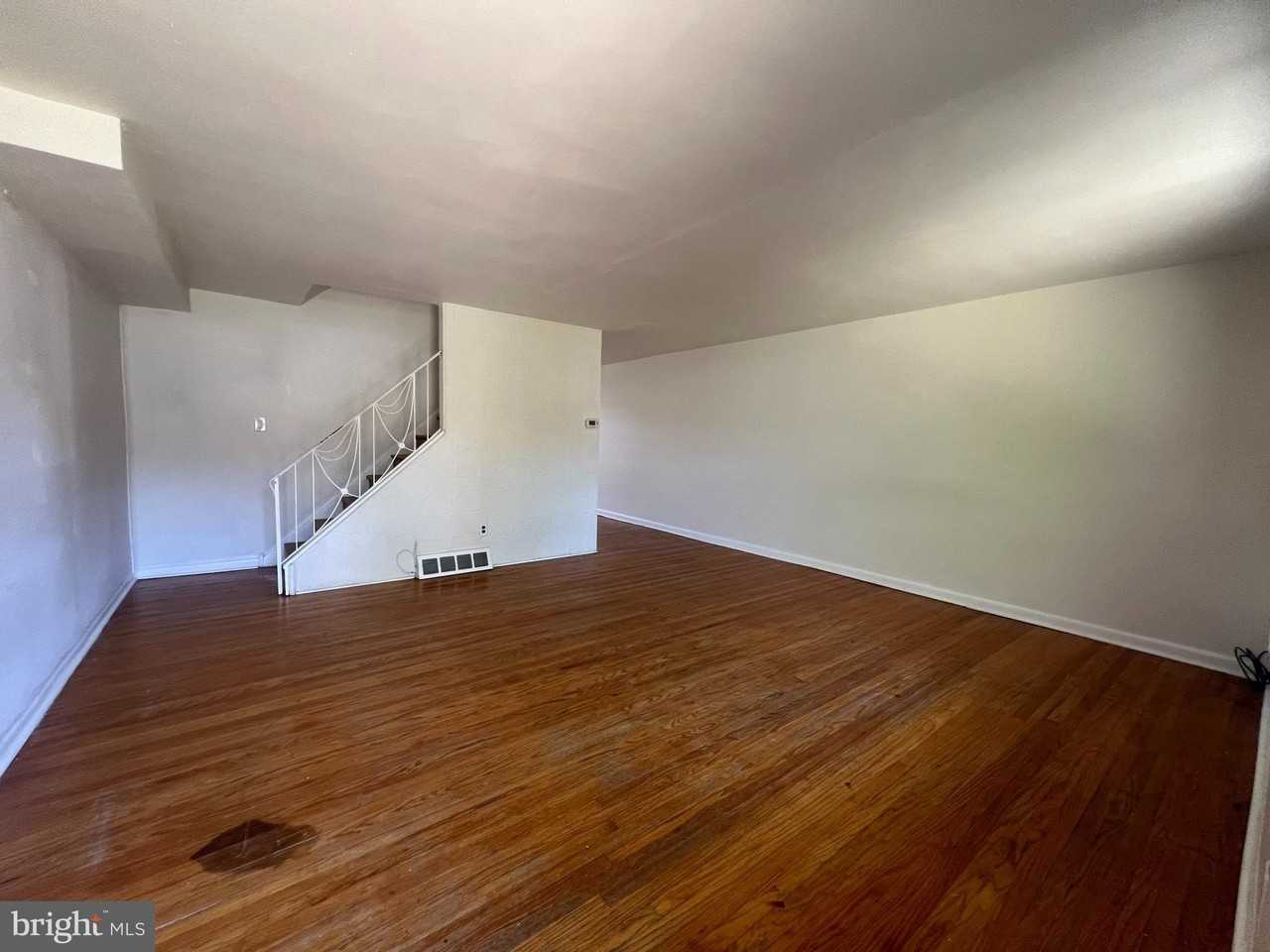 4004 Gideon Rd - Photo 2 of 18