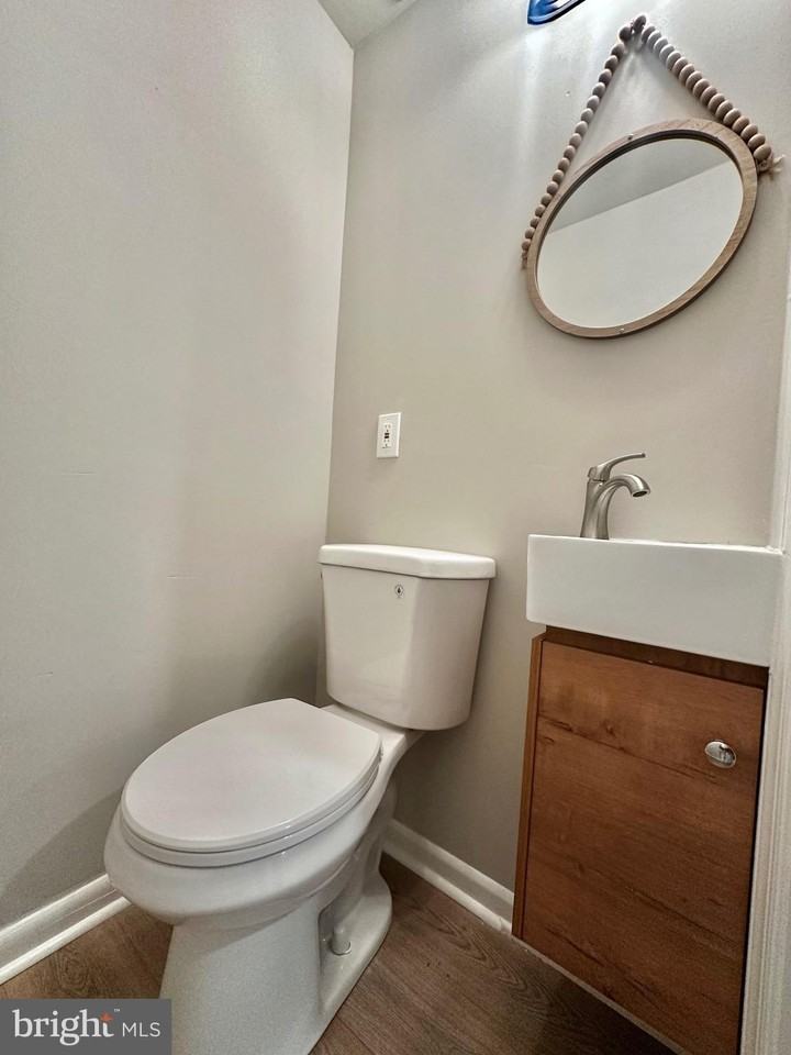 212 William St - Photo 5 of 18