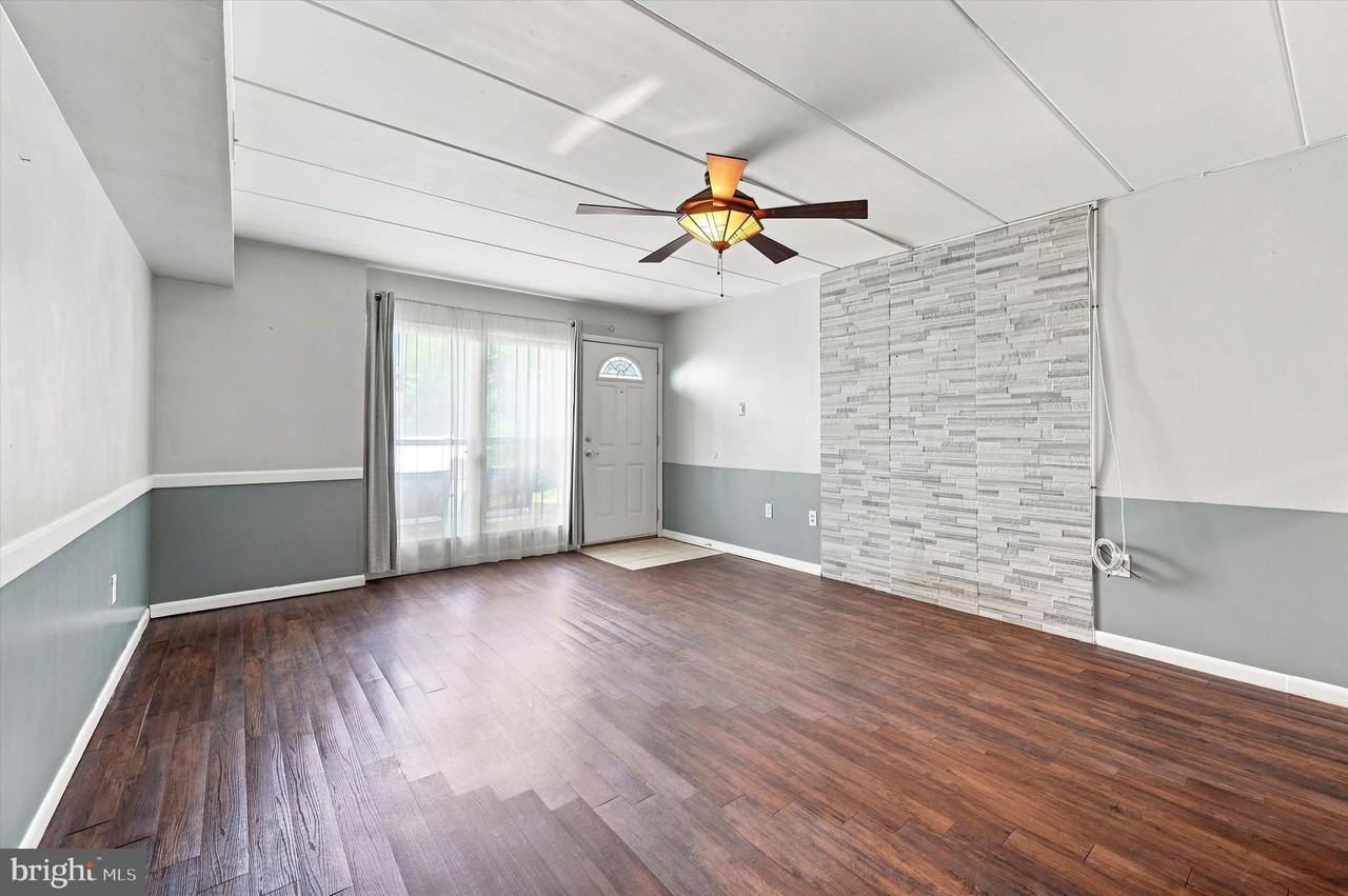 233 Township Line Rd #5B - Photo 4 of 15