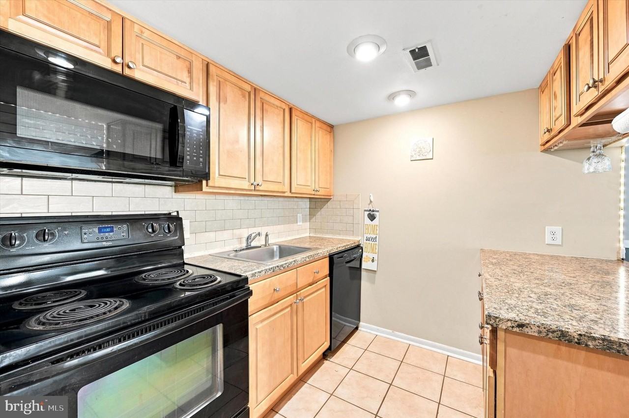 233 Township Line Rd #5B - Photo 7 of 15