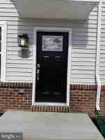 featured image of 39 E Front St