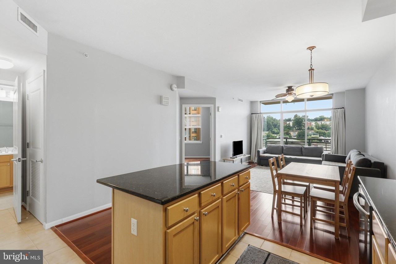 2720 S Arlington Mill Dr #706 - Photo 3 of 48