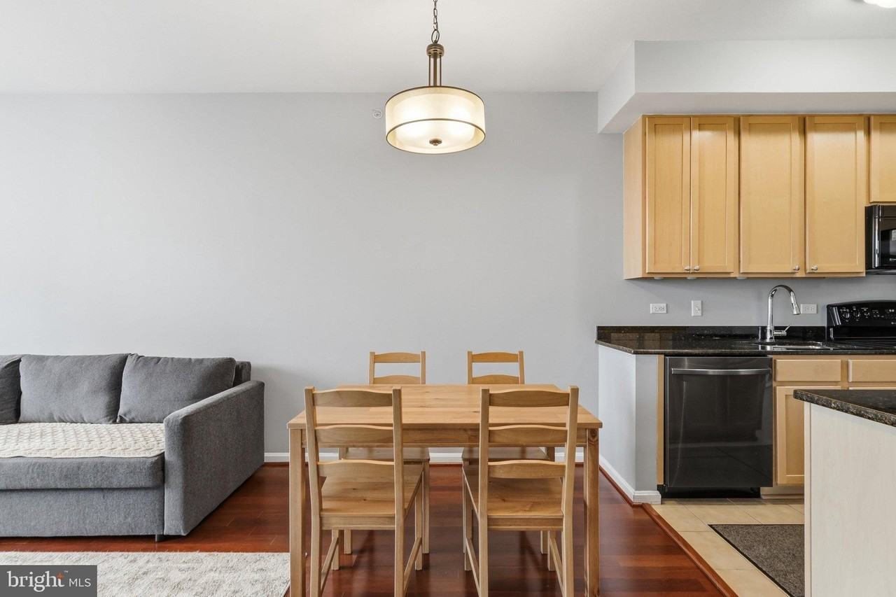2720 S Arlington Mill Dr #706 - Photo 6 of 48