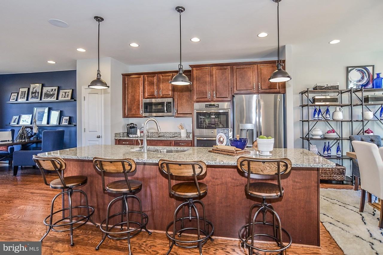 117 Sequoia Dr - Photo 3 of 25