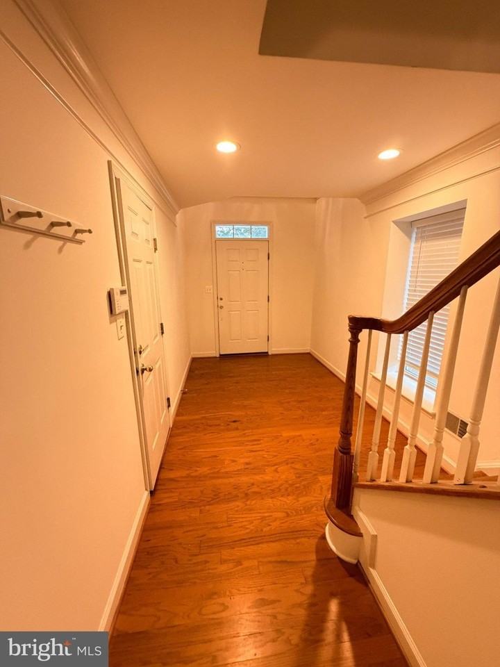 4277 Park Green Ct - Photo 5 of 41