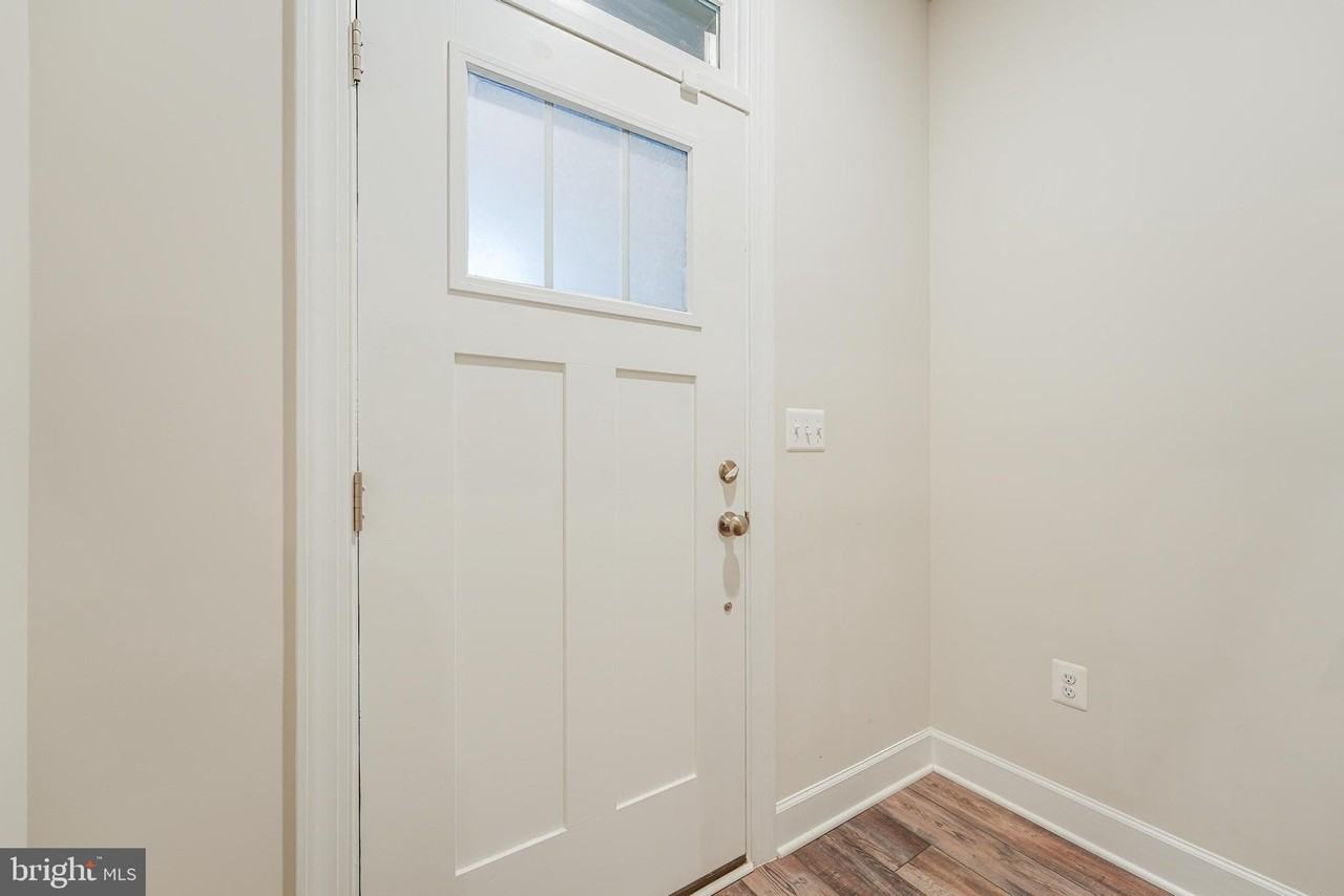 43453 Stonewood Crossing Ter - Photo 2 of 46