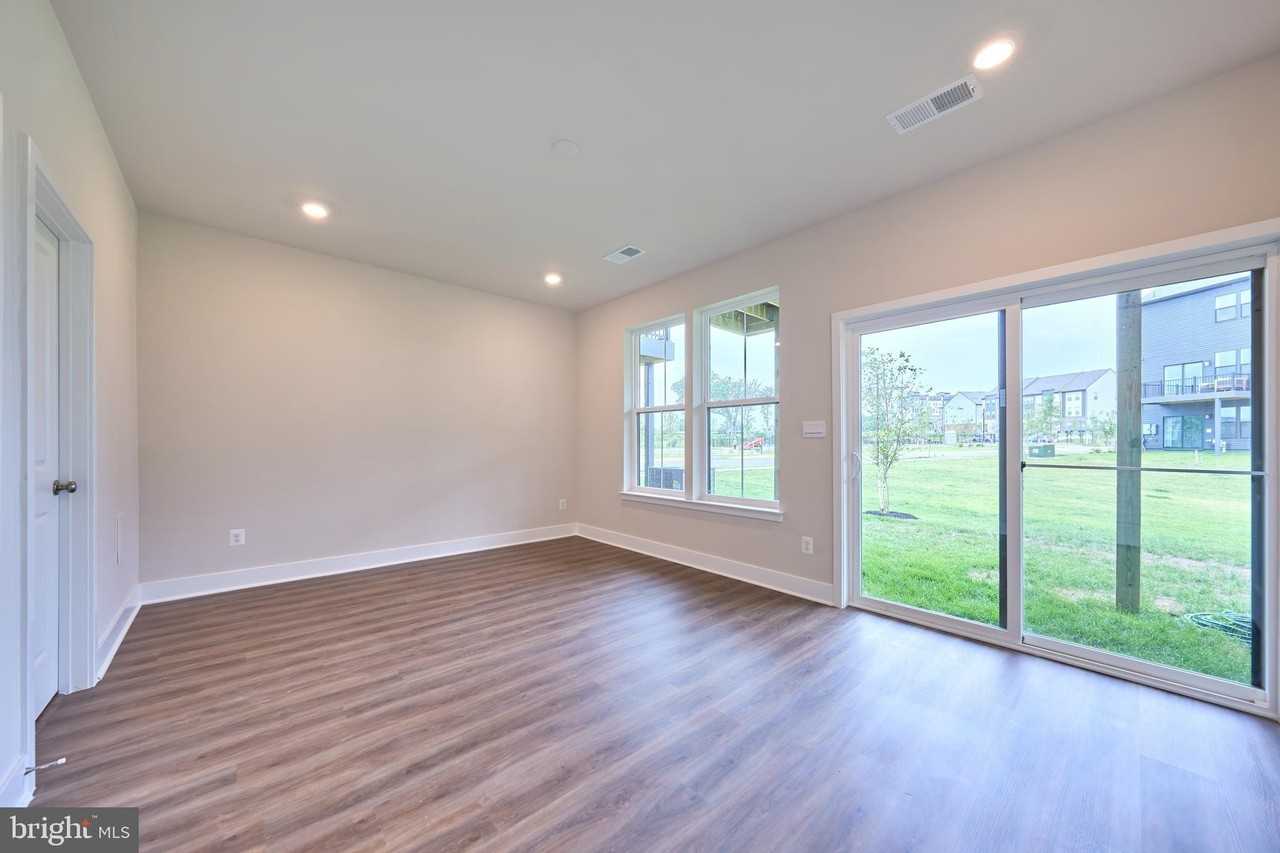 11323 Hypatia Loop - Photo 3 of 50