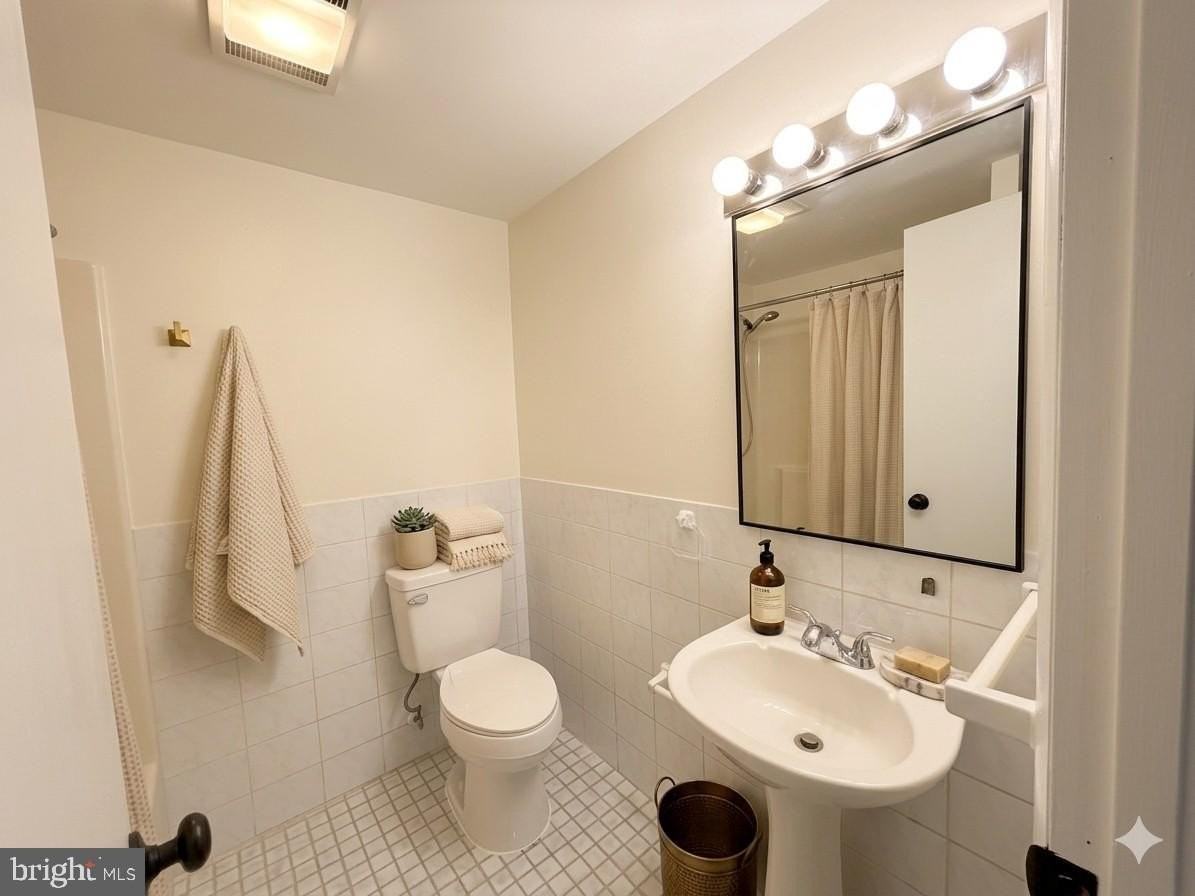 7629 Huron Dr - Photo 7 of 23
