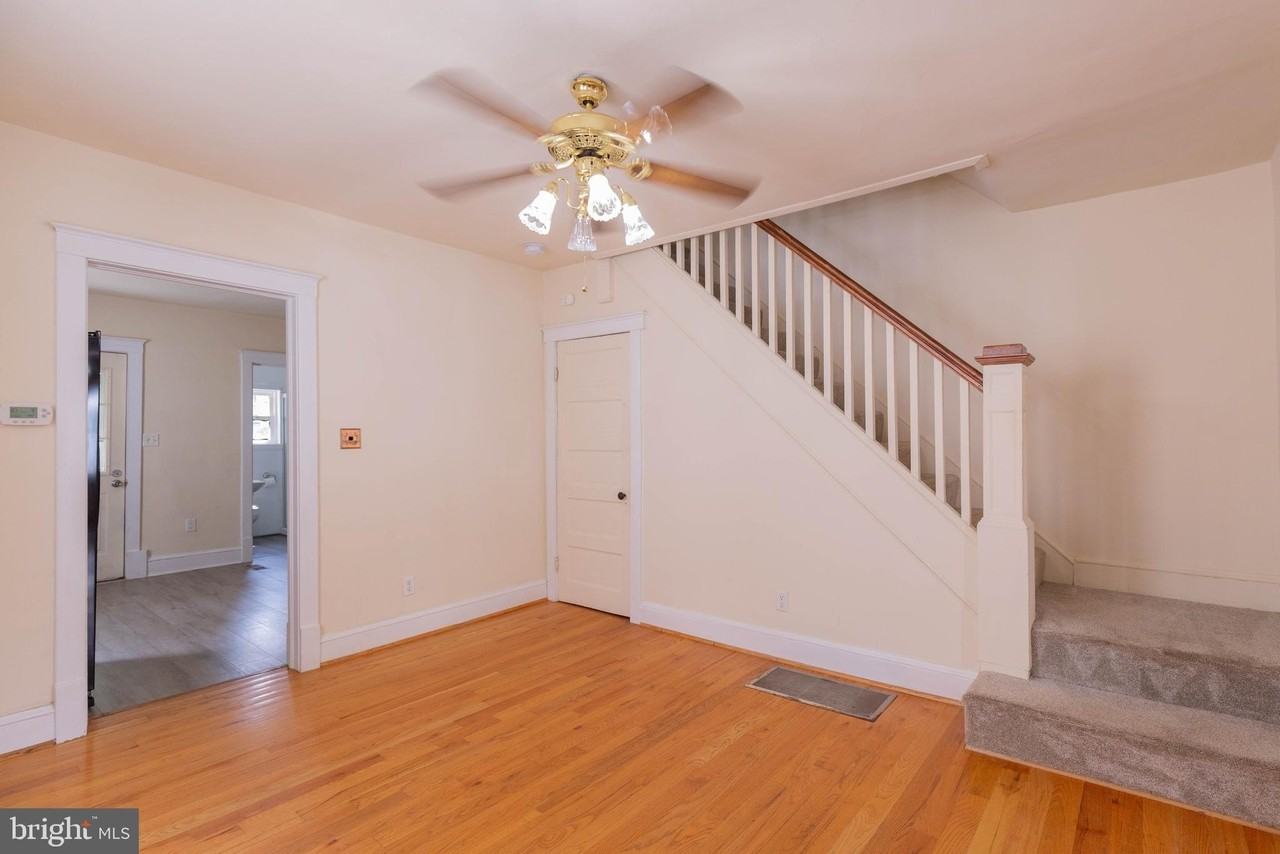 124 S Kentucky Ave - Photo 7 of 26