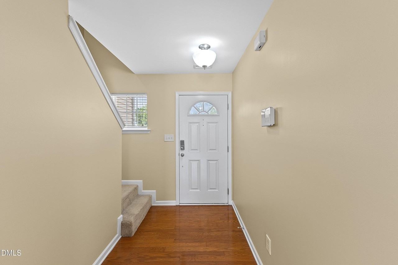 1942 Grassy Banks Dr - Photo 2 of 31