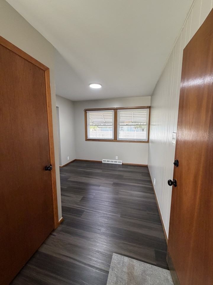 1905 Cypress Dr #1 - Photo 6 of 22