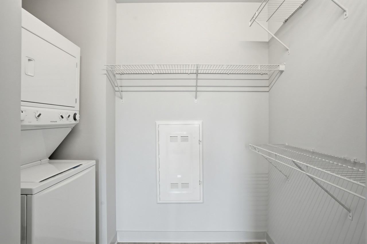1025 W Addison St - Photo 7 of 50