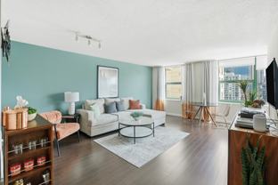 77 W Huron St #1-1 - Photo 1 of 1