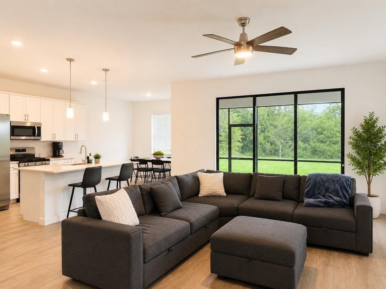 15115 Sea Salt Way - Photo 4 of 50