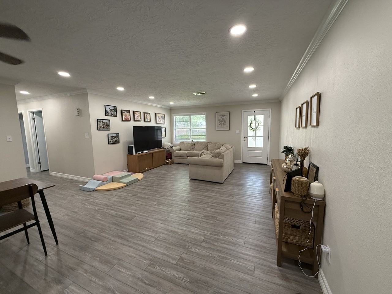 17850 Nonie Ln #1 - Photo 4 of 47