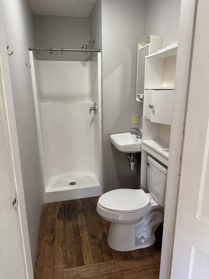 312 S Craftsbury Rd #2 - Photo 6 of 9