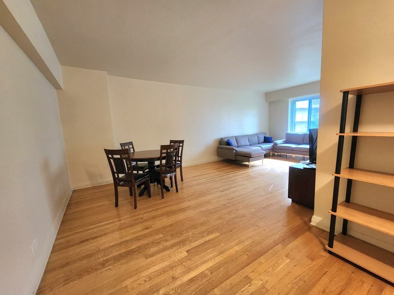 6280 Place Northcrest #920 - Photo 4 of 19