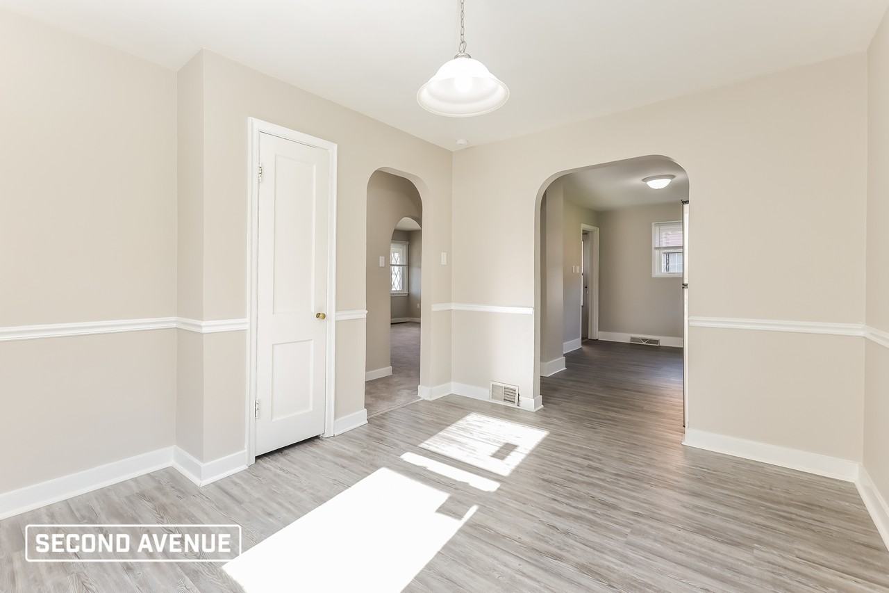 2405 Kane Rd - Photo 4 of 15