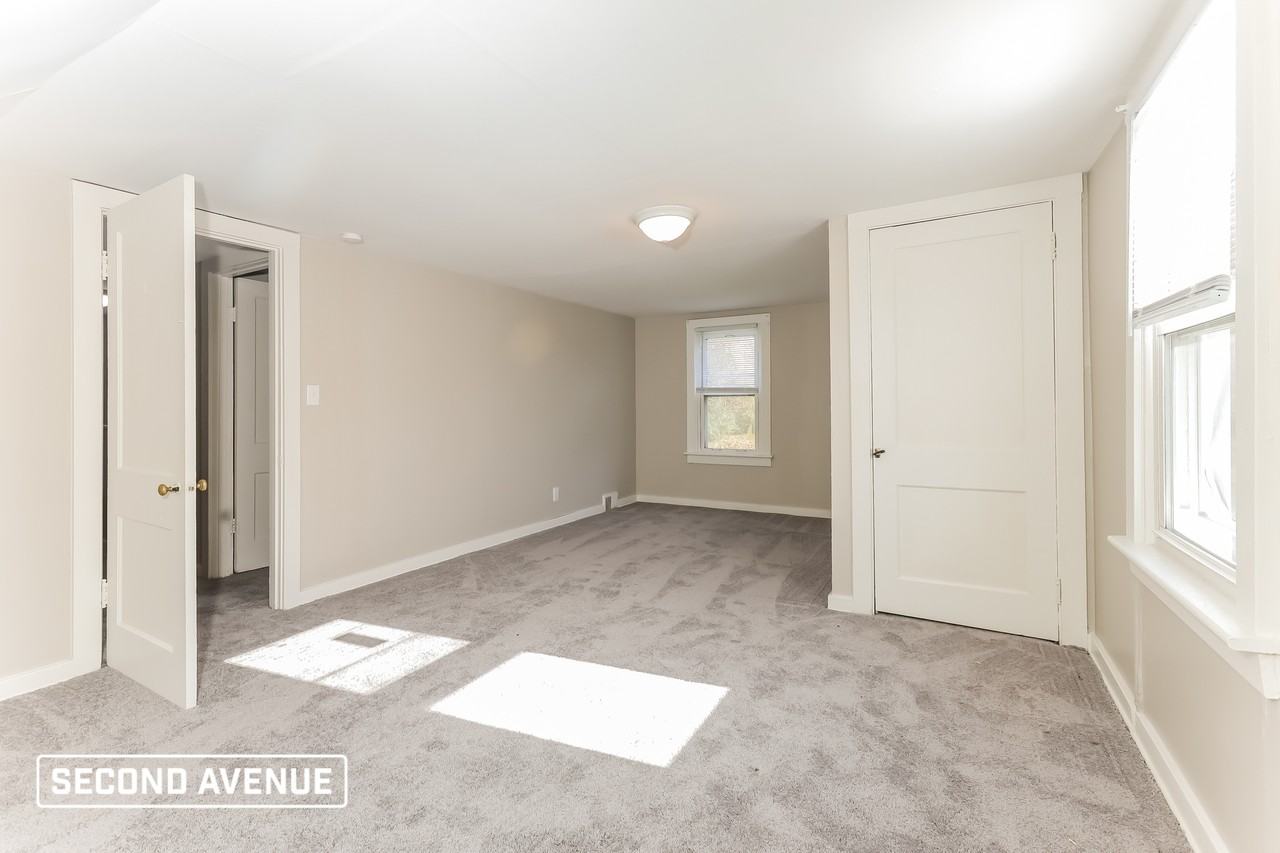 2405 Kane Rd - Photo 7 of 15