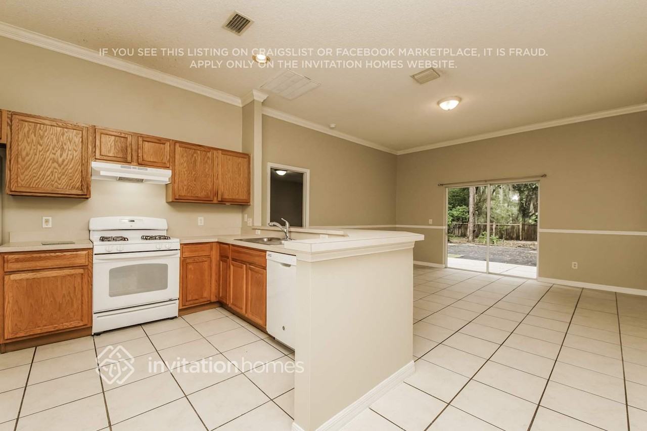 310 Heritage Estates Ln - Photo 6 of 17