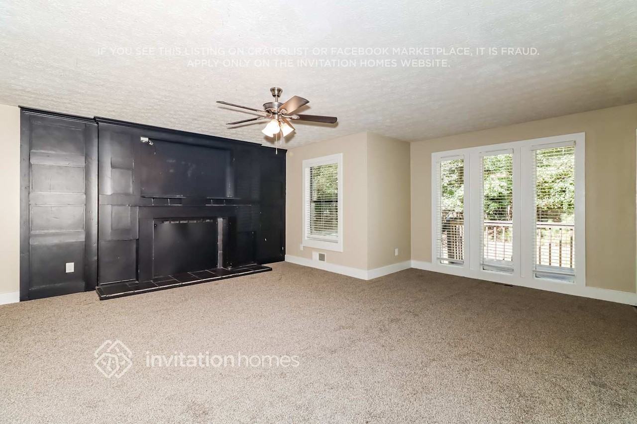 501 Victoria Rd - Photo 5 of 18