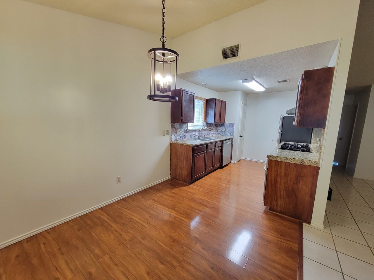 189 Meadowland #1 - Photo 3 of 13