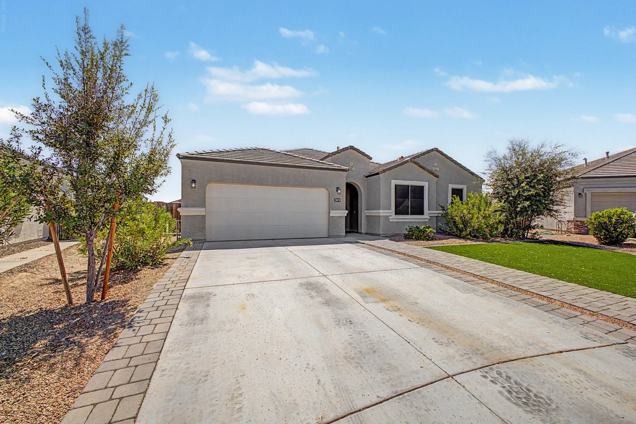 30731 W Monterey Cir #1 - Photo 2 of 44