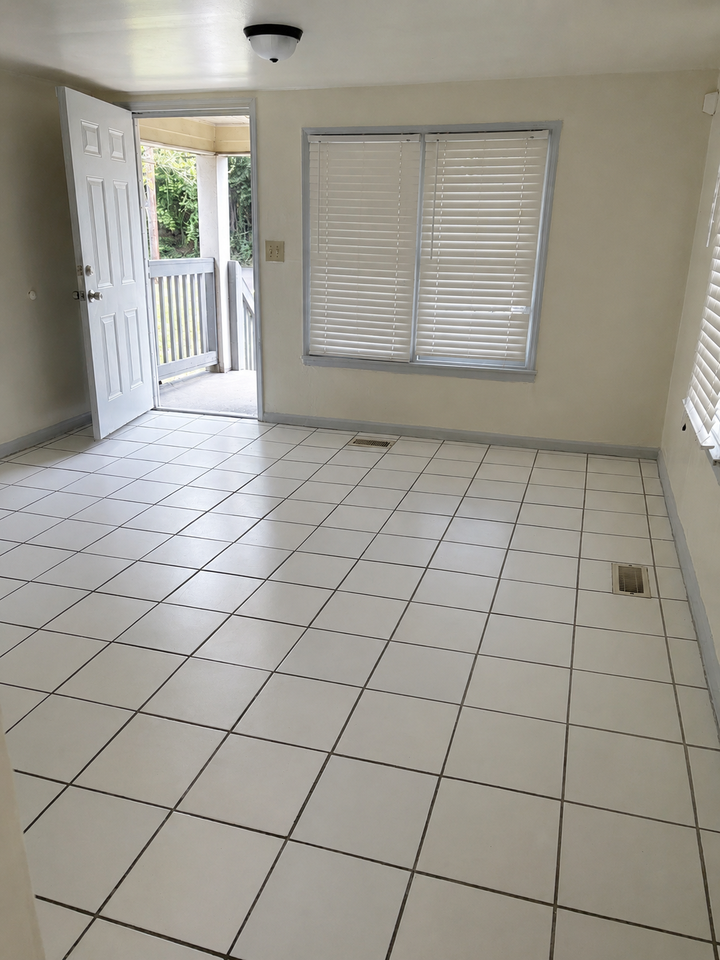 4249 Marion Ave #1 - Photo 7 of 13