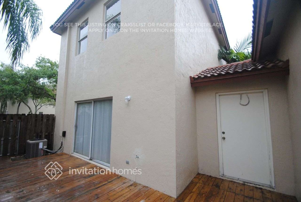 16147 Emerald Cove Rd - Photo 6 of 7