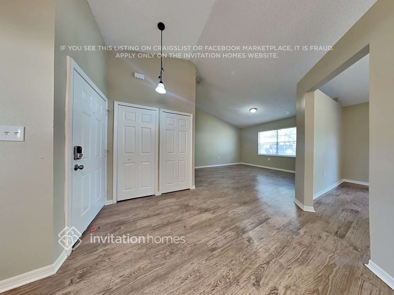 4222 Shades Crest Ln - Photo 4 of 20