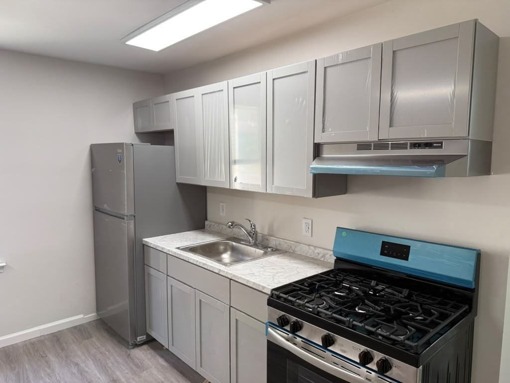 141 Cooper Avenue - 141 - 1N #141-1N - Photo 2 of 10