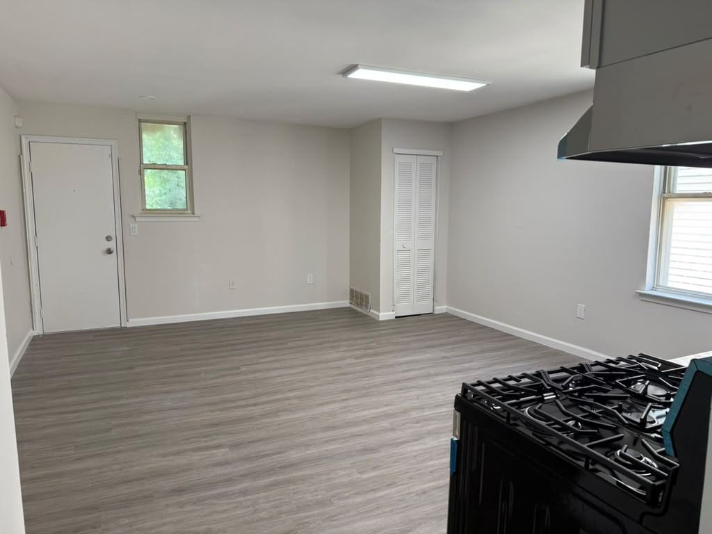 141 Cooper Avenue - 141 - 1N #141-1N - Photo 3 of 10