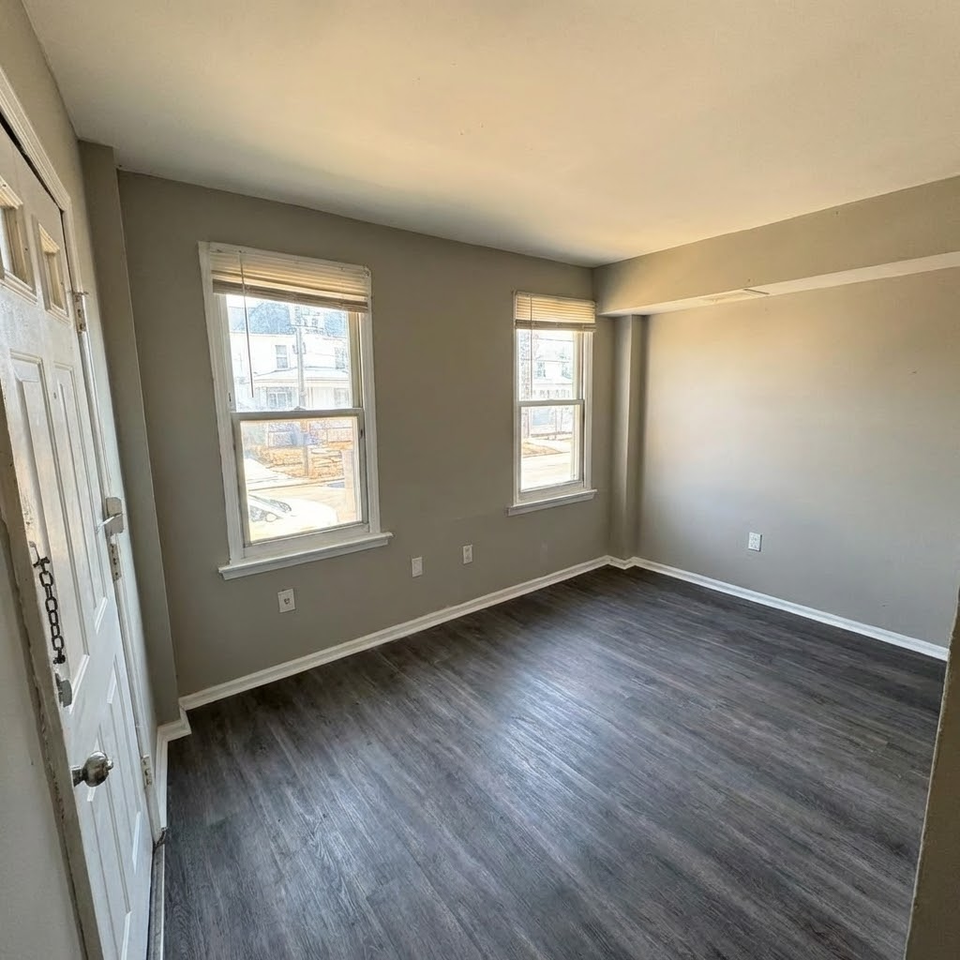141 Cooper Avenue - 141 - 1N #141-1N - Photo 6 of 10