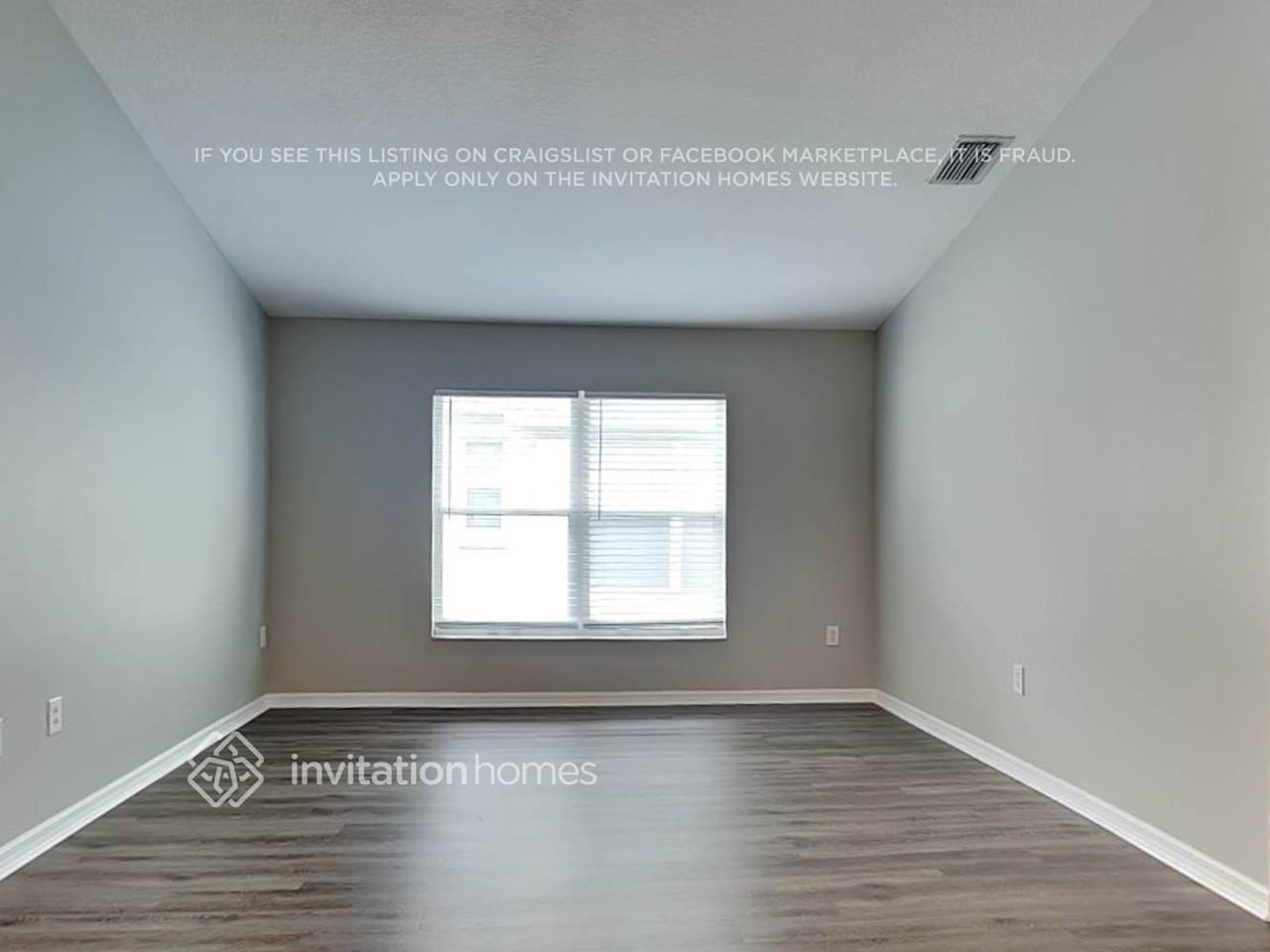 1629 Maximilian Dr - Photo 3 of 18