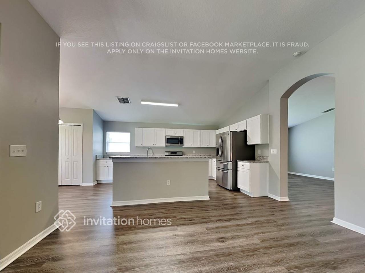 1629 Maximilian Dr - Photo 4 of 18
