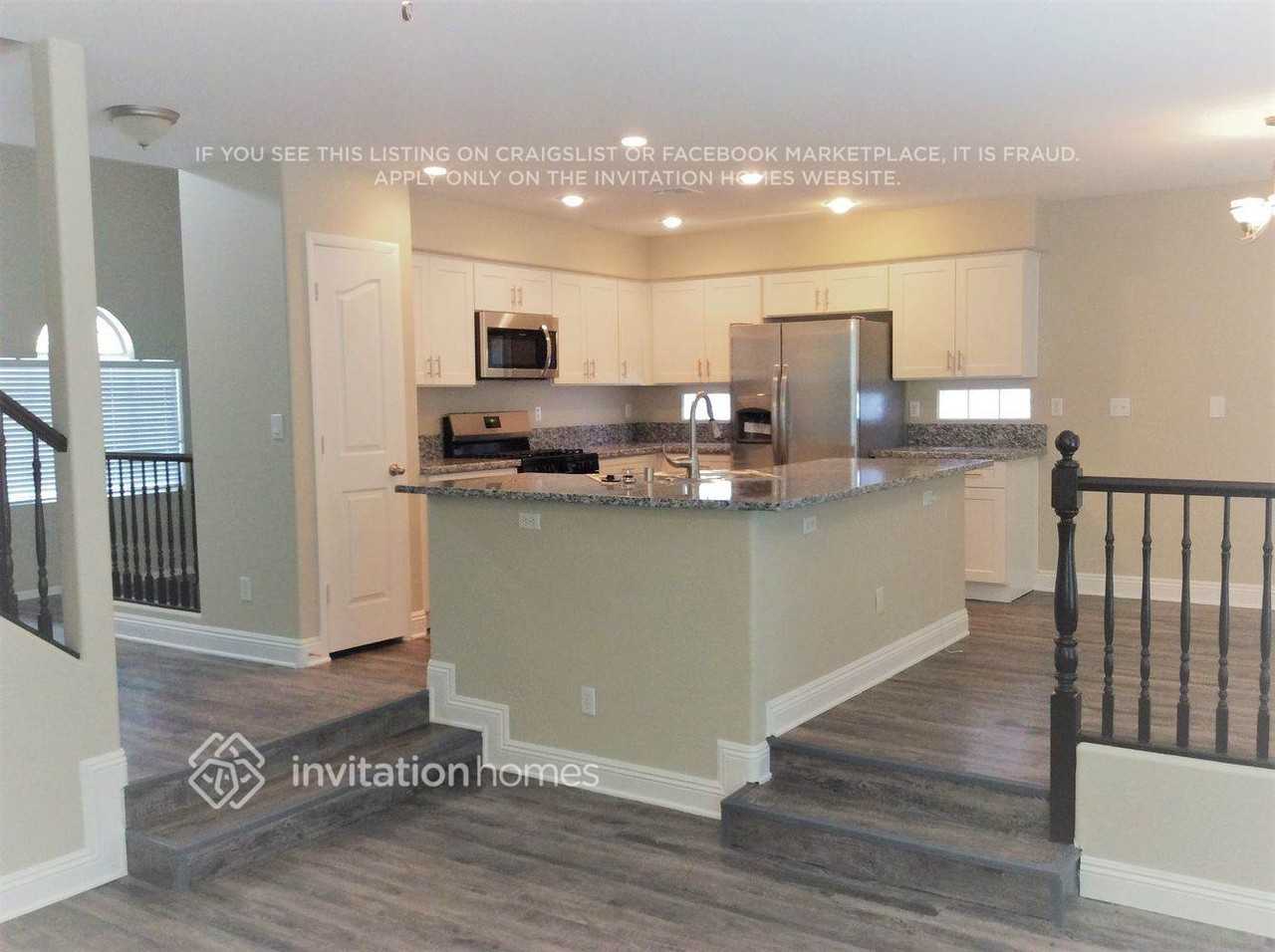 7839 Meandering Path Ave - Photo 5 of 12
